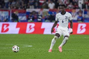 天空体育：利物浦仍在商谈格伊转会，也可能等到明夏免签球员