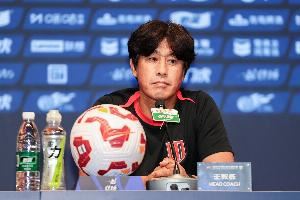 徐正源：明天的比赛全队上下一定会全力以赴，我们一定会去苏州