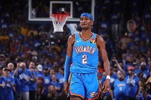 巴克利：SGA不是像乔科一样的杀手 他是个好人更像老詹