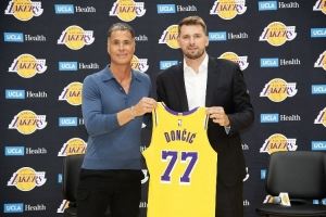 证明前东家的错误！欧锦赛大杀四方 东契奇将在湖人迎来新的开始