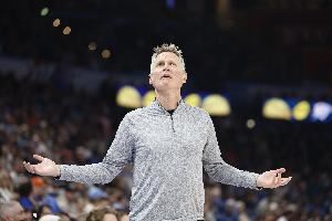 上阵父子兵！Spears：科尔儿子晋升为勇士队助理教练