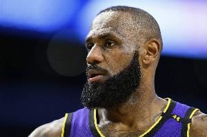 霍里：詹姆斯不想再换队了 换队太多会损害他的历史地位