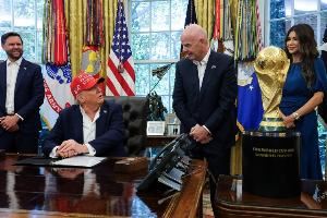 特朗普考虑禁止一些美国城市举办世界杯，FIFA：安全是最重要的