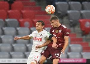 图片报：斯坦尼西奇训练时膝盖出现问题，可能无法出战布鲁日