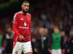 曼晚：曼联可让马兹拉维出任左翼卫，他有助于化解布莱顿反击威胁