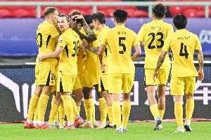 足球报：从趋势来看深圳新鹏城无限接近“上岸”，保级在望