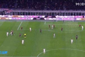 前意甲裁判：米兰被判点球让我有些困惑，德温特手臂正朝身体回收