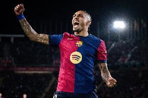 世体：拉菲尼亚无法出战皇马，但他会在替补席后方观赛支持球队