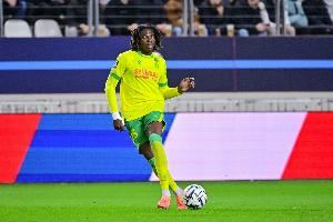 德天空：多家豪门密切关注南特17岁左脚中卫塔蒂，合同2028年到期